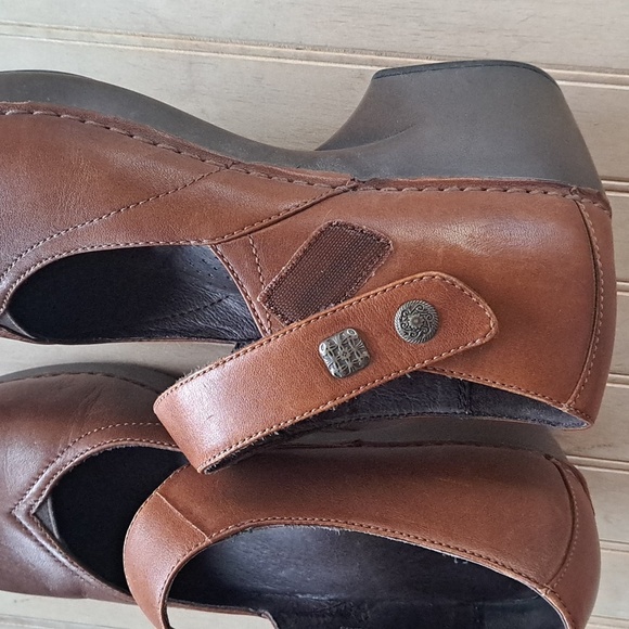 Dansko Cordovan Burnished Full Grain  Leather Mary Jane Clogs Comfort Sz 41 - Picture 4 of 12